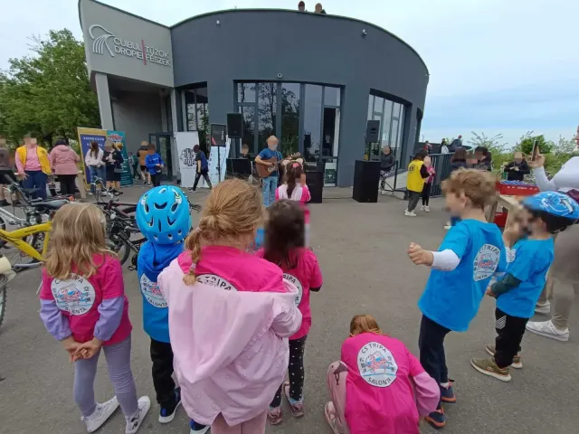 Pedalăm pentru Olivia și alte cazuri Lions Salonta — 2
