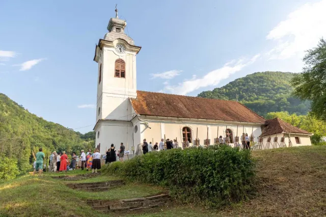 Excelență artistică și solidaritate comunitară, oferite de Lions Club Deva Sarmizegetusa — 18