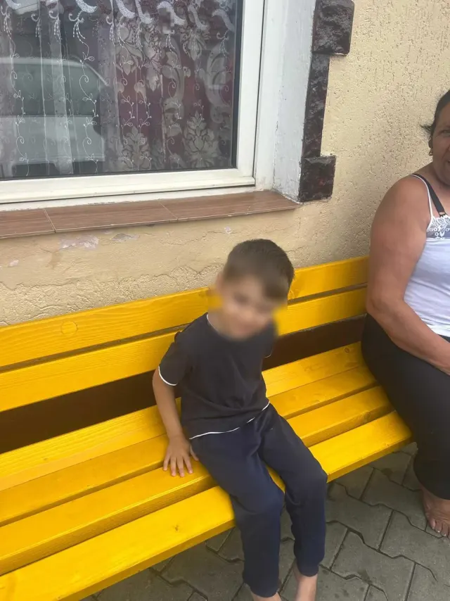 Amplasarea de bănci în cartierul Fares — 3