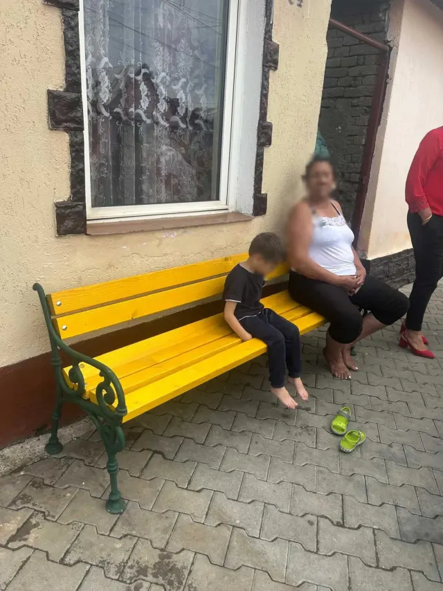 Amplasarea de bănci în cartierul Fares — 4