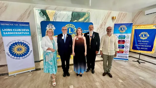 Lions Club Ploiești la aniversarea a 10 ani de Lions la Deva — 2