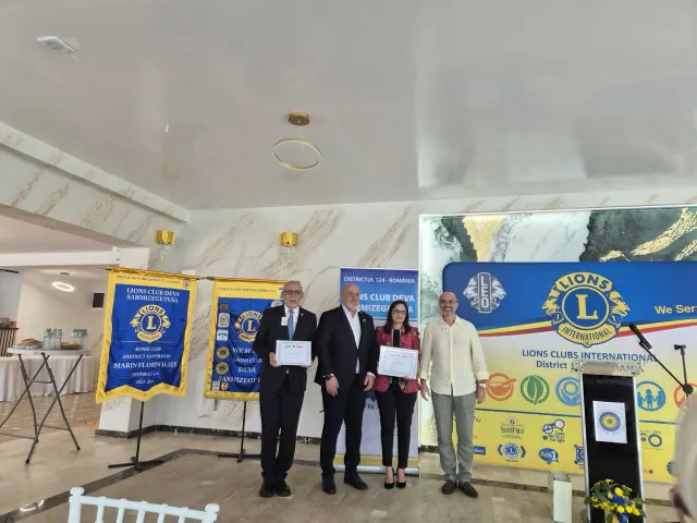 Lions Club Ploiești la aniversarea a 10 ani de Lions la Deva — 3