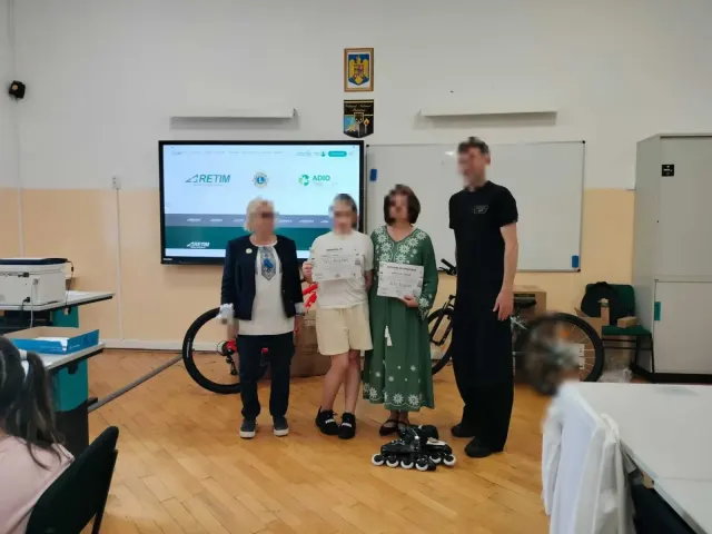 Proiectul educațional „Arta reciclării” – Colegiul Național Bănățean Timișoara — 3