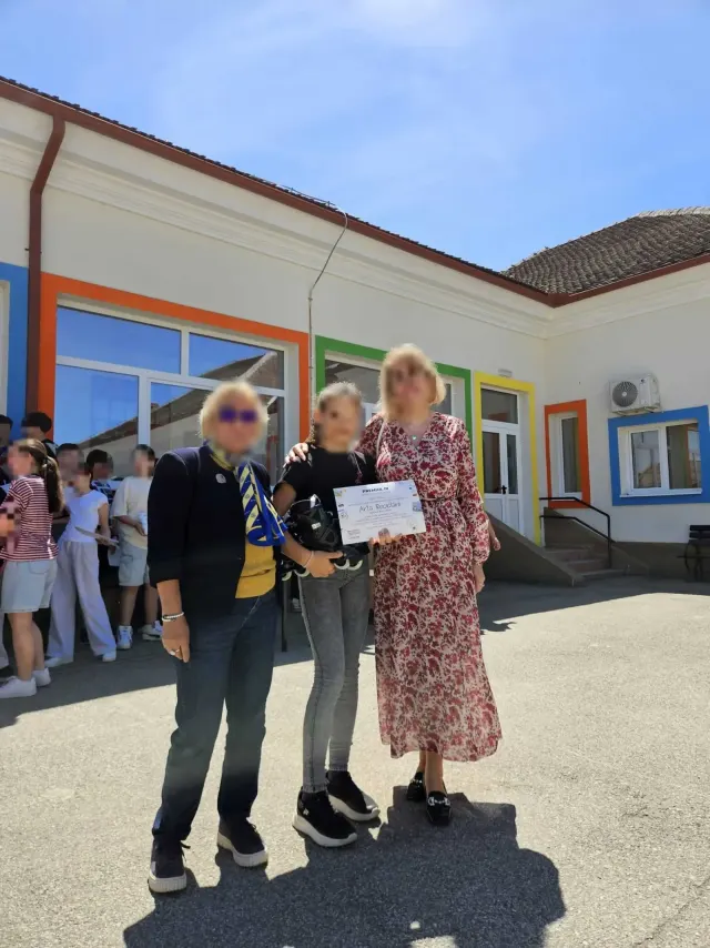 Proiectul educațional „Arta reciclării” – Școala Gimnazială Moșnița Nouă — 4