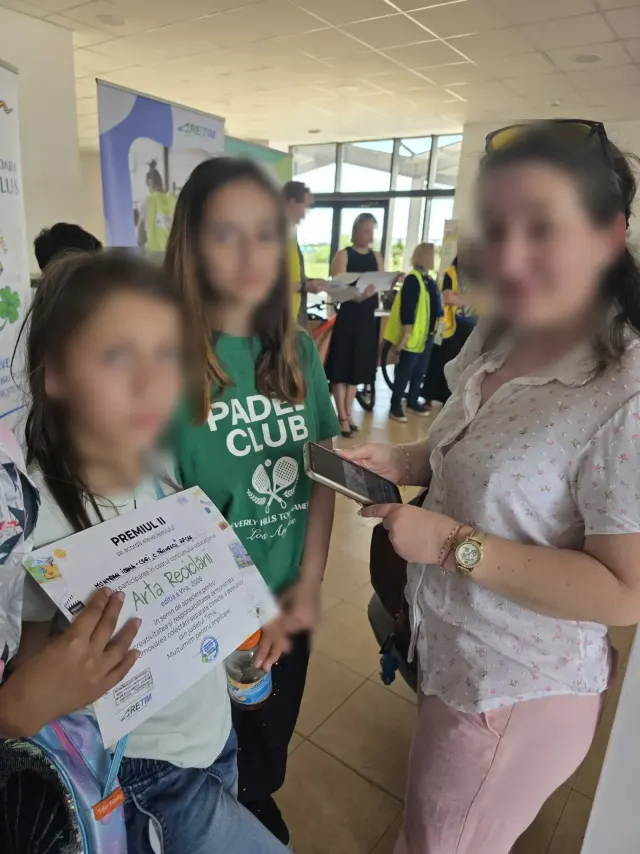 Proiectul educațional „Arta reciclării” – Liceul Teoretic Recaș — 5