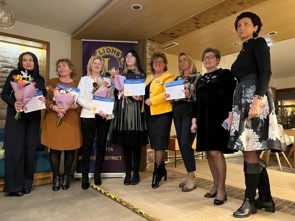 Primire membri noi - Lions Club Resita Onix