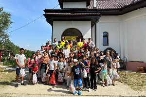 Lions Club Vaslui doneaza alimente copiilor proveniti din medii dezavantajate - Lions Club Vaslui