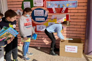 Donatii carti pentru bibliotecile de la sate Lugoj - Lions Club Timisoara Dinamic Plus