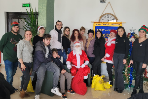 Moș Crăciun pentru copii - Lions Club Hârsova - Carsium