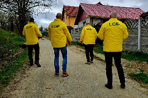 Alături de familiile nevoiașe - Lions Club Sarmizegetusa