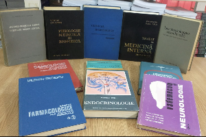 Medical Book donation - Lions Club Iasi 2000