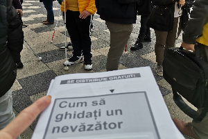 Ziua bastonului alb si Cina in intuneric - Lions Club Timisoara 4Family