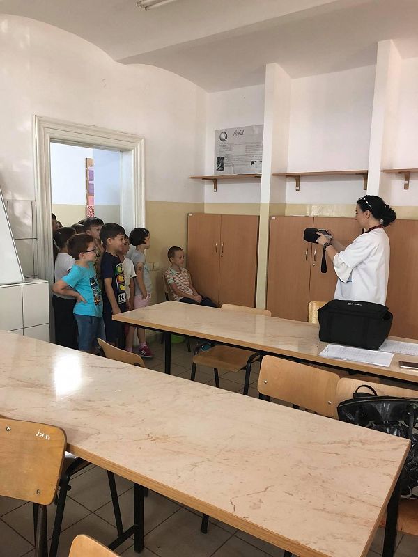 Screening oftalmologic/Cavaleri în lupta impotriva întunericului - Lions Club Timisoara Dynamis
